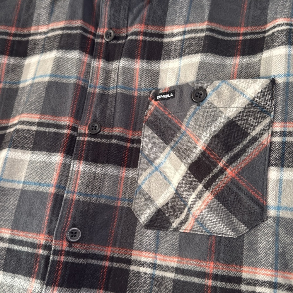 O’neill plaid flannel shirt - Picture 2 of 5